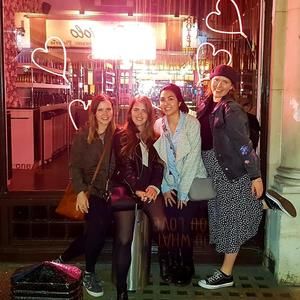 Meet your Posher, Lynn